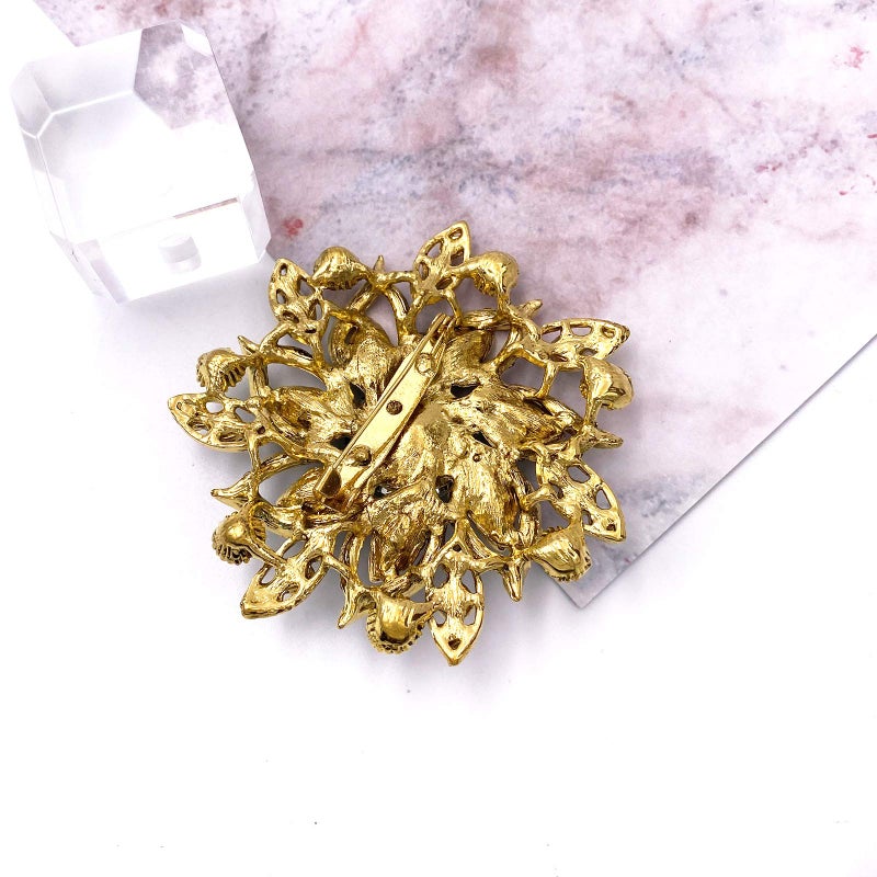 LAXPICOL Vintage Women's Green Austrian Crystal Elegant Flower Brooch Wedding Broach Pin - Image 4